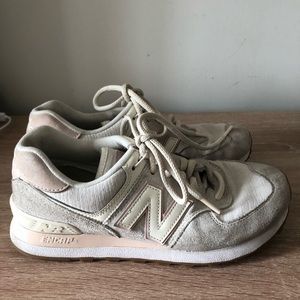 NEW BALANCE 574 Sneakers Size 8